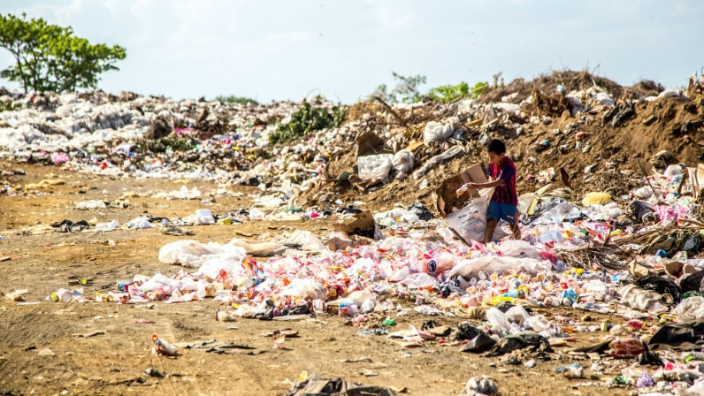Brasil é alvo de lixo tóxico clandestino: não queremos ser o lixão do mundo